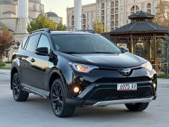 Сүрөт унаа Toyota RAV4