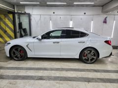 Сүрөт унаа Genesis G70