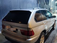 Photo of the vehicle BMW X5