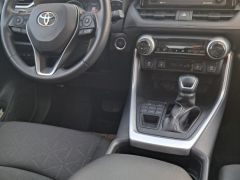 Сүрөт унаа Toyota RAV4