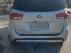 Photo of the vehicle Kia Carnival