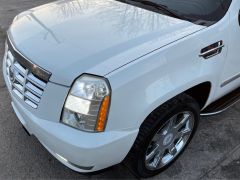 Сүрөт унаа Cadillac Escalade