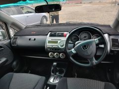 Сүрөт унаа Honda Fit