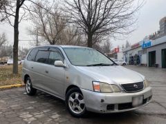 Сүрөт унаа Toyota Gaia