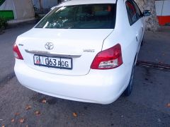 Сүрөт унаа Toyota Yaris