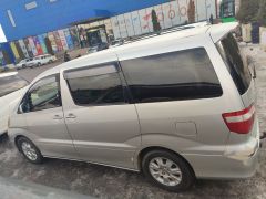 Сүрөт унаа Toyota Alphard