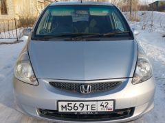 Photo of the vehicle Honda Fit