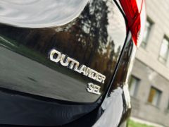 Сүрөт унаа Mitsubishi Outlander