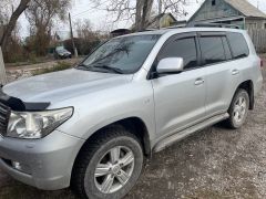 Фото авто Toyota Land Cruiser