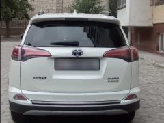 Сүрөт унаа Toyota RAV4