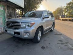 Сүрөт унаа Toyota Land Cruiser