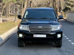 Фото авто Toyota Land Cruiser