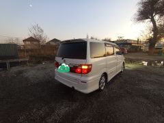 Фото авто Toyota Alphard