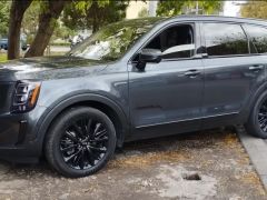 Photo of the vehicle Kia Telluride