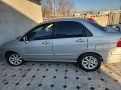 Сүрөт унаа Suzuki Liana