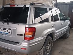 Photo of the vehicle Jeep Grand Cherokee