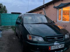 Фото авто Toyota Ipsum