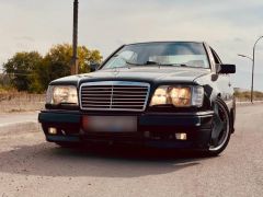 Фото авто Mercedes-Benz W124