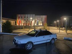 Сүрөт унаа Audi 80