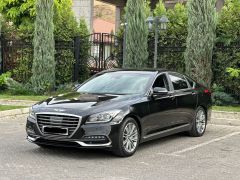 Photo of the vehicle Genesis G80