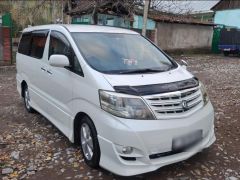 Photo of the vehicle Toyota Alphard