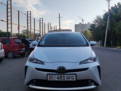 Фото авто Toyota Prius