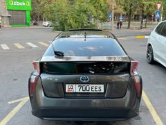 Фото авто Toyota Prius