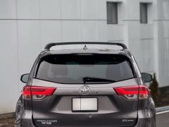 Photo of the vehicle Toyota Highlander