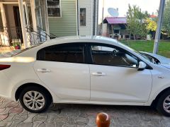 Сүрөт унаа Kia Rio