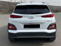 Сүрөт унаа Hyundai Kona