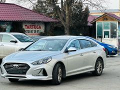 Photo of the vehicle Hyundai Sonata