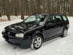 Photo of the vehicle Volkswagen Golf