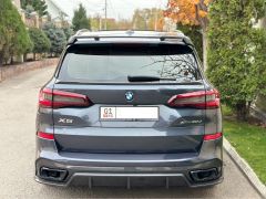 Photo of the vehicle BMW X5