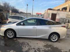 Сүрөт унаа Toyota Prius v (+)