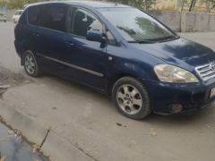 Сүрөт унаа Toyota Avensis Verso