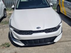 Photo of the vehicle Kia K5