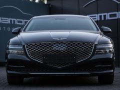 Photo of the vehicle Genesis G80