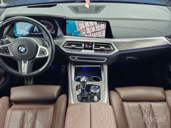 Photo of the vehicle BMW X5