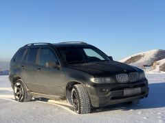 Photo of the vehicle BMW X5