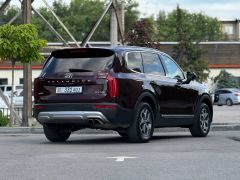 Photo of the vehicle Kia Telluride