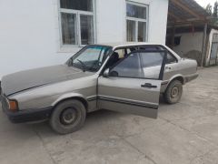 Photo of the vehicle Audi 80