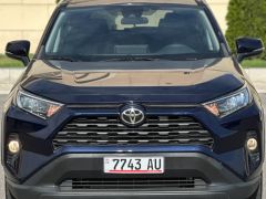 Сүрөт унаа Toyota RAV4