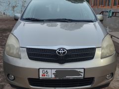 Фото авто Toyota Corolla Verso