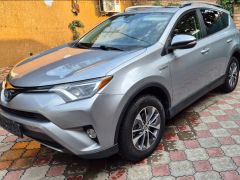 Сүрөт унаа Toyota RAV4