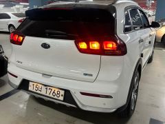 Фото авто Kia Niro