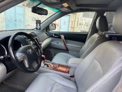 Сүрөт унаа Toyota Highlander