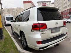 Сүрөт унаа Toyota Land Cruiser