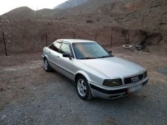 Сүрөт унаа Audi 80