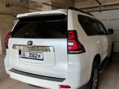 Сүрөт унаа Toyota Land Cruiser Prado