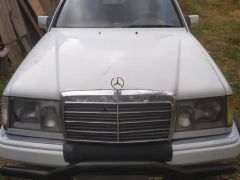 Фото авто Mercedes-Benz W124